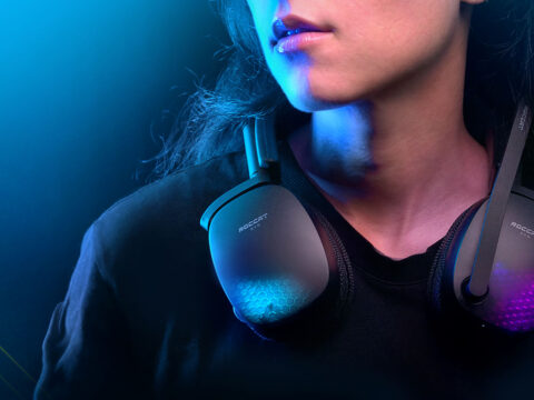 Syn Pro Air Wireless Headset by ROCCAT