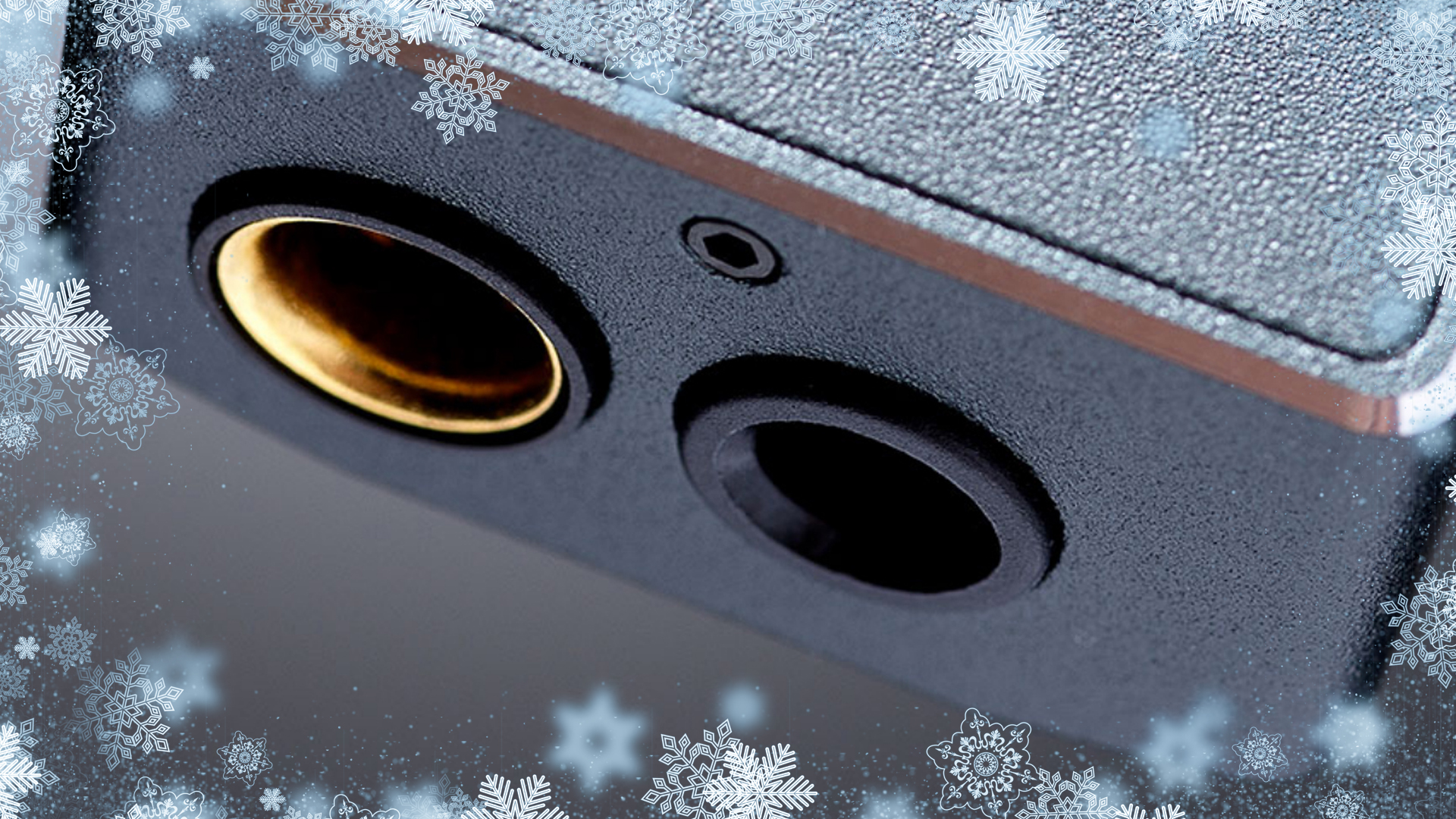 GO bar by iFi audio - The GO bar ultraportable DAC/headphone amp is the world's most powerful for its size.