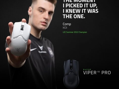 Viper V2 Pro Mouse by Razer